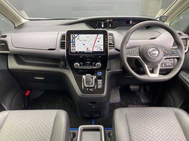 セレナ １．２　ｅ－ＰＯＷＥＲ　ハイウェイスター　Ｖ　３６０°カメラ　エマジェンシーブレーキ　１オナ　スマキー　バックカメラ　レーンアシスト　点検記録簿付　ＥＴＣ　ドラレコ　サイドカーテンエアバック　フルオートエアコン　アルミホイール　エアバック　ＡＢＳ（3枚目）