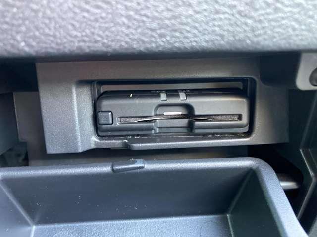 セレナ １．２　ｅ－ＰＯＷＥＲ　ハイウェイスター　Ｖ　３６０°カメラ　エマジェンシーブレーキ　１オナ　スマキー　バックカメラ　ＬＥＤ　レーンアシスト　点検記録簿付　ＥＴＣ　ドラレコ　イモビ　サイドカーテンエアバック　フルオートエアコン　アルミホイール（11枚目）