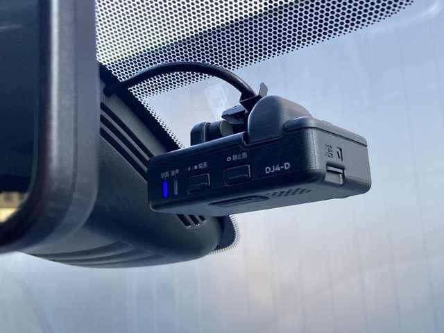 セレナ １．２　ｅ－ＰＯＷＥＲ　ハイウェイスター　Ｖ　３６０°カメラ　エマジェンシーブレーキ　１オナ　スマキー　バックカメラ　ＬＥＤ　レーンアシスト　点検記録簿付　ＥＴＣ　ドラレコ　イモビ　サイドカーテンエアバック　フルオートエアコン　アルミホイール（12枚目）