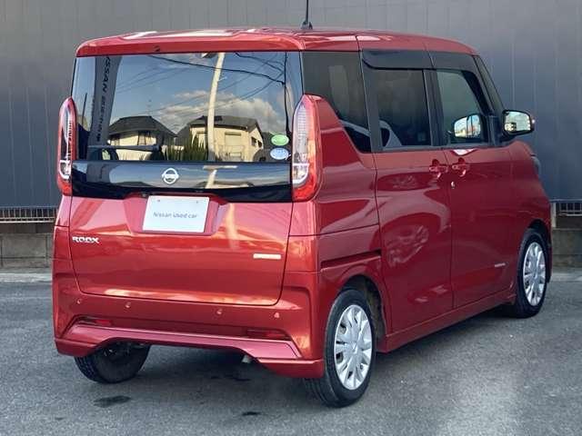 ルークス ６６０　Ｘ　日産純正ナビ・アラウンドビューモニター・　アラモニ　前後衝突軽減ブレーキ　ワンオーナー車　車線逸脱防止　スマートキー　定期点検記録簿　キーフリー　ドライブレコーダー　ｉ－ｓｔｏｐ　フルオートエアコン　パワーウインドウ　バックカメラ　エアバック（2枚目）