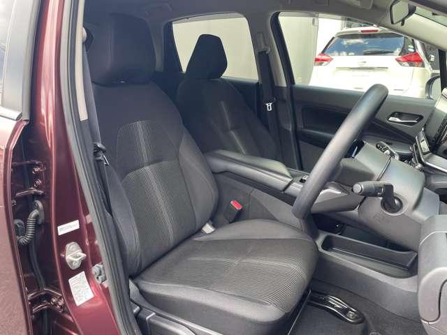 ノート １．２　Ｘ　日産純正９インチナビ・バックカメラ・前後　リアカメラ　衝突被害軽減ブレ－キ　ＥＴＣ付　ＬＥＤヘッドライト　レーンアシスト　インテリジェントキー　ワンオーナー　ドラレコ　整備記録簿　ワンセグＴＶ　ＴＶナビ　サイドカーテンエアバック　メモリーナビ（7枚目）