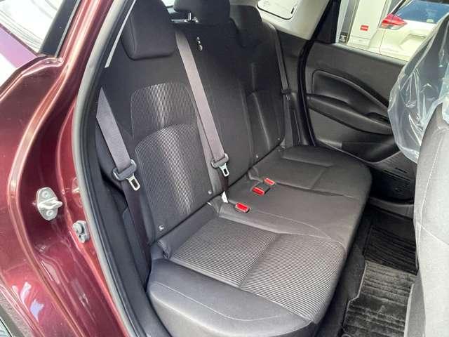 ノート １．２　Ｘ　日産純正９インチナビ・バックカメラ・前後　リアカメラ　衝突被害軽減ブレ－キ　ＥＴＣ付　ＬＥＤヘッドライト　レーンアシスト　インテリジェントキー　ワンオーナー　ドラレコ　整備記録簿　ワンセグＴＶ　ＴＶナビ　サイドカーテンエアバック　メモリーナビ（8枚目）