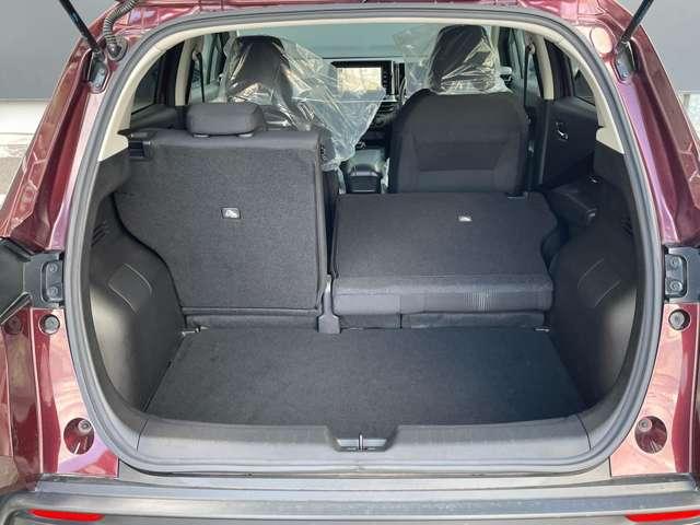 ノート １．２　Ｘ　日産純正９インチナビ・バックカメラ・前後　リアカメラ　衝突被害軽減ブレ－キ　ＥＴＣ付　ＬＥＤヘッドライト　レーンアシスト　インテリジェントキー　ワンオーナー　ドラレコ　整備記録簿　ワンセグＴＶ　ＴＶナビ　サイドカーテンエアバック　メモリーナビ（10枚目）