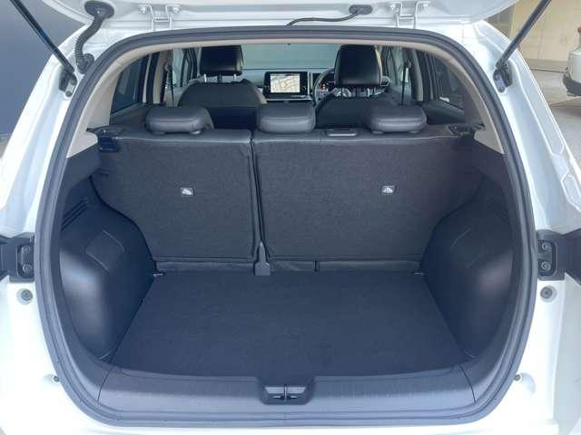 オーラ 1.2 G レザーエディション 日産コネクトナビ・プロパイロット・アラウ スマ-トキ- 整備記録簿 ETC車載器 AHB LEDライト ナビ&TV 追従式クルーズコントロール レーンキープ ドライブレコーダ アルミホイール エアコン(10枚目)