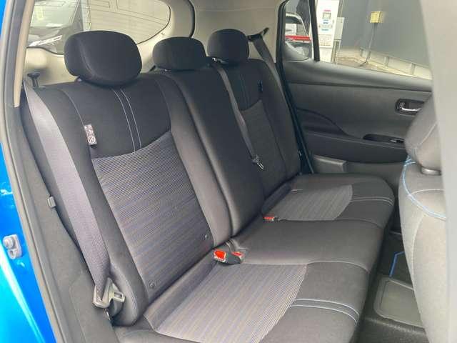 リーフ Ｘ　日産コネクトナビ・アラウンドビューモニタ　レーンキープアシスト　オートクルーズ　メモリナビ　ＬＥＤヘッド　記録簿　ＥＴＣ　ナビＴＶ　イモビライザー　Ｗエアバッグ　パワーウィンドウ　ワンオーナー　ＡＢＳ（21枚目）