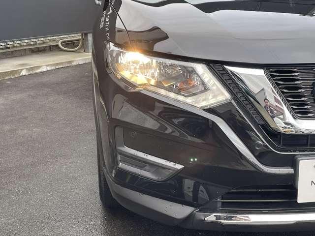 エクストレイル ２．０　２０Ｓ　Ｖセレクション　２列車　４ＷＤ　日産純正ナビ・バックカメラ・ＥＴＣ・前後撮　フルセグテレビ　Ｓキー　メモリーナビ　車線逸脱警報　寒冷地仕様　ＥＴＣ　４ＷＤ　ワンオーナー　アイドリングストップ　ドライブレコーダー　エアバッグ　ＡＢＳ（18枚目）