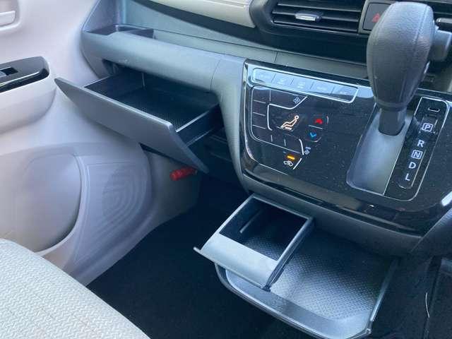 デイズ ６６０　Ｘ　弊社社用車ＵＰ・日産純正９インチナビ・アラ　アイドリングストップ付き　地デジフルセグ　エマ－ジェンシ－ブレ－キ　禁煙　オートハイビーム　運転席エアバッグ　バックモニタ　サイドエアバック　車線逸脱警報（17枚目）