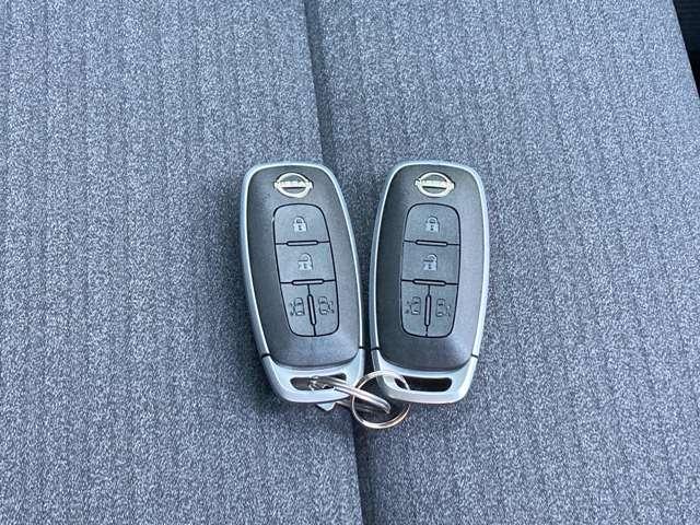 セレナ 1.4 e-POWER ハイウェイスターV 弊社試乗車UP・日産コネクトナビ・プロパイ 誤発進抑制 地デジ フルオートエアコン 前席シートヒーター ABS 展示試乗車 バックモニター 1オナ 禁煙 LDP 追従クルーズ サイドカメラ 3列シート(27枚目)