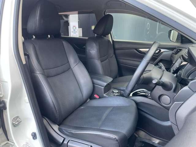 �K�x�ȃz�[���h���ŉ^�]���₷���t�����g�V�[�g�ł����������v���ɂ��N���[�j���O�ς݂ŋC�����悭�^�]���Ă��������܂��B