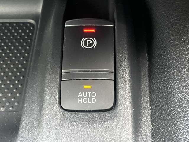 �M���҂��ȂǂŃu���[�L�𓥂�ł��Ȃ��Ă���Ԉʒu���L�[�v���Ă����I�[�g�z�[���h�@�\�t���B