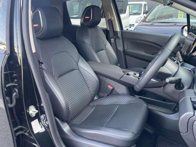 オーラ 1.2 G レザーエディション 衝突軽減B インテリキー レザーシート 試乗車 LEDライト 車線逸脱警報 追従クルーズ ETC オートハイビーム ナビ&TV アルミ メモリーナビゲーション 記録簿 ABS エアコン サイドカメラ(8枚目)