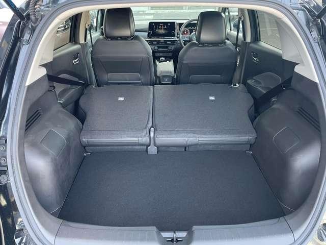 オーラ 1.2 G レザーエディション 衝突軽減B インテリキー レザーシート 試乗車 LEDライト 車線逸脱警報 追従クルーズ ETC オートハイビーム ナビ&TV アルミ メモリーナビゲーション 記録簿 ABS エアコン サイドカメラ(12枚目)