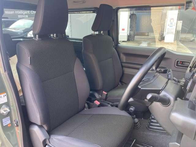 ジムニー ６６０　ＸＬ　スズキ　セーフティ　サポート　装着車　４ＷＤ　Ｒカメラ　スマキー　誤発信抑制機能　１オ－ナ－　パワーウインドー　車線逸脱防止　ＡＷ　シートＨ　キーレススタート　サイドエアバック　ナビＴＶ　パートタイム４ＷＤ　ＰＳ　ＡＡＣ　ＳＲＳ　メモリナビ（17枚目）