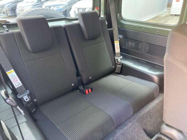 ジムニー ６６０　ＸＬ　スズキ　セーフティ　サポート　装着車　４ＷＤ　Ｒカメラ　スマキー　誤発信抑制機能　１オ－ナ－　パワーウインドー　車線逸脱防止　ＡＷ　シートＨ　キーレススタート　サイドエアバック　ナビＴＶ　パートタイム４ＷＤ　ＰＳ　ＡＡＣ　ＳＲＳ　メモリナビ（18枚目）