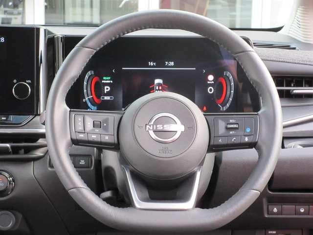 オーラ 1.2 G レザーエディション ワンオーナ 追突防止 クルコン 本革 LED 盗難防止 記録簿 バックモニター ETC メモリーナビゲーション AW キーレスエントリー オートエアコン ABS パワーウィンドウ サイドカメラ(9枚目)