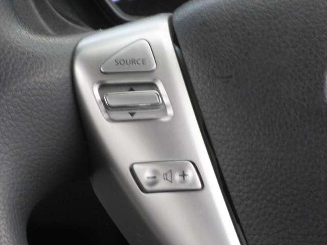 ノート 1.2 X レーダーブレーキサポート ETC搭載 記録簿付き Dレコ セキュリティーアラーム キーレス 運転席助手席エアバッグ ナビTV ワンセグ バックカメラ エアコン パワーウィンドウ パワーステアリング(11枚目)