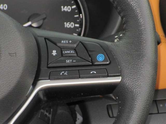 キックス １．２　Ｘ　ツートーン　インテリアエディション　（ｅ－ＰＯＷ　オートクルーズ　エマージェンシーＢ　セキュリティ　アラウンドモニター　Ｒカメラ　ＬＥＤ　ワンオーナ　エアコン　ドラレコ　記録簿　ＥＴＣ　メモリーナビ　サイドエアバック　ＡＷ　キーレス　ワンセグＴＶ（11枚目）