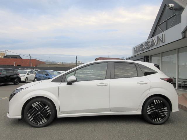 オーラ 1.2 G レザーエディション ワンオーナ 追突防止 クルコン 本革 LED 盗難防止 記録簿 バックモニター ETC メモリーナビゲーション AW キーレスエントリー オートエアコン ABS パワーウィンドウ サイドカメラ(24枚目)