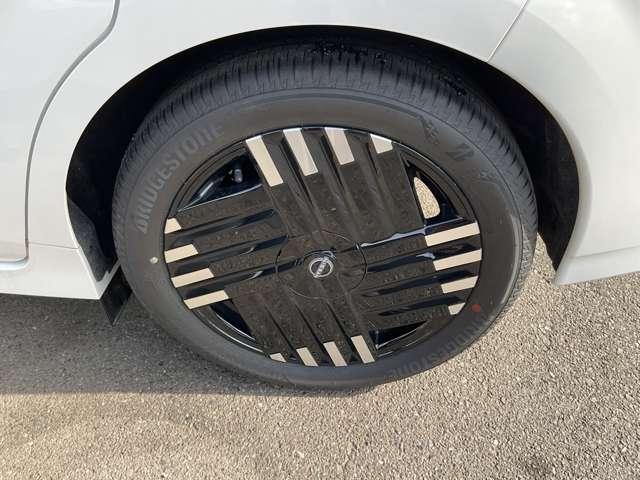 オーラ １．２　Ｇ　レザーエディション　ワンオーナ　追突防止　クルコン　本革　ＬＥＤ　盗難防止　記録簿　バックモニター　ＥＴＣ　メモリーナビゲーション　ＡＷ　キーレスエントリー　オートエアコン　ＡＢＳ　パワーウィンドウ　サイドカメラ（77枚目）