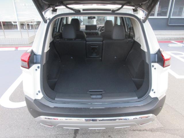 エクストレイル 1.5 G e-4ORCE 4WD 試乗車 1オーナー パークアシスト LEDヘッドランプ ナビTV スマートキー レーダークルーズ LKA キーフリー ETC 4WD アルミホイール メモリーナビ 記録簿 バックカメラ サイドカメラ(42枚目)