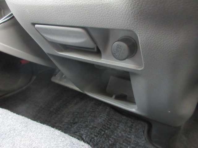 ＮＶ３５０キャラバンバン ２．５　プレミアムＧＸ　アーバンクロム　ロングボディ　ディー（15枚目）