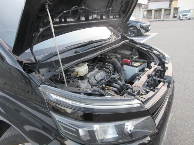 ヴォクシー 2.0 ZS 両電動スライドドア 盗難防止システム オートエアコン ダブルエアバッグ ドライブレコーダー ETC LEDヘッドライト キーレスエントリー ワンセグ メモリーナビ ナビTV PW パワーステアリング(30枚目)