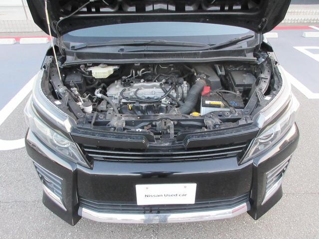ヴォクシー 2.0 ZS 両電動スライドドア 盗難防止システム オートエアコン ダブルエアバッグ ドライブレコーダー ETC LEDヘッドライト キーレスエントリー ワンセグ メモリーナビ ナビTV PW パワーステアリング(31枚目)