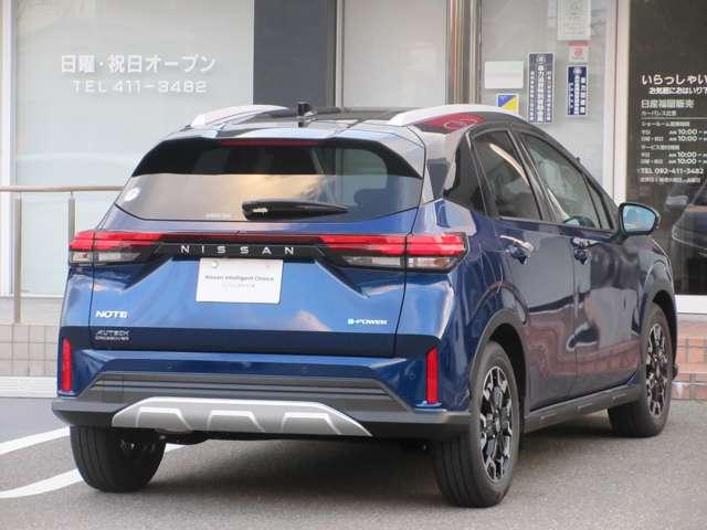 ノート 1.2 AUTECH クロスオーバー スマートキ 踏み間違い衝突防止アシスト 360°カメラ LDA LEDヘッドランプ バックカメラ フルオートエアコン アルミホイール メモリーナビ ABS ETC 盗難防止システム 1オーナー(2枚目)