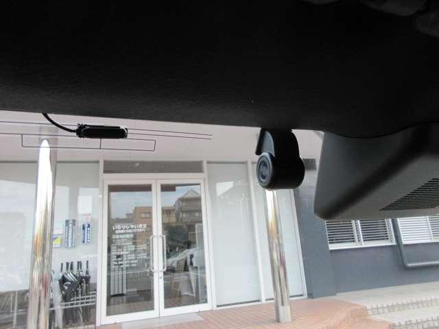 タフト 660 G クロム ベンチャー サイドSRS PW 衝突軽減装置 Bカメラ 車線逸脱警報装置 A-STOP ドラレコ ワンオーナー AAC LEDヘッドライト ETC メモリーナビ PS キーフリー ナビTV Wエアバック ABS(19枚目)