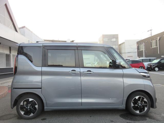 ルークス ６６０　ハイウェイスターＸ　アイスト　衝突被害軽減ブレ－キ　助手席側オートスライドドア　マルチビューカメラ　車線逸脱警報装置　ＥＴＣ　ＬＥＤ　スマートキー　パワーウィンドウ　ワンオーナー　カーテンエアバック　ドライブレコーダー（32枚目）