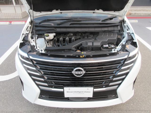 セレナ 2.0 ハイウェイスターV W電動スライド レーダークルコン レーンアシスト LEDランプ ワンオーナー車 盗難防止システム カーテンエアバッグ アルミホイール キーフリー 記録簿 エアコン ABS パワーウィンドウ(30枚目)