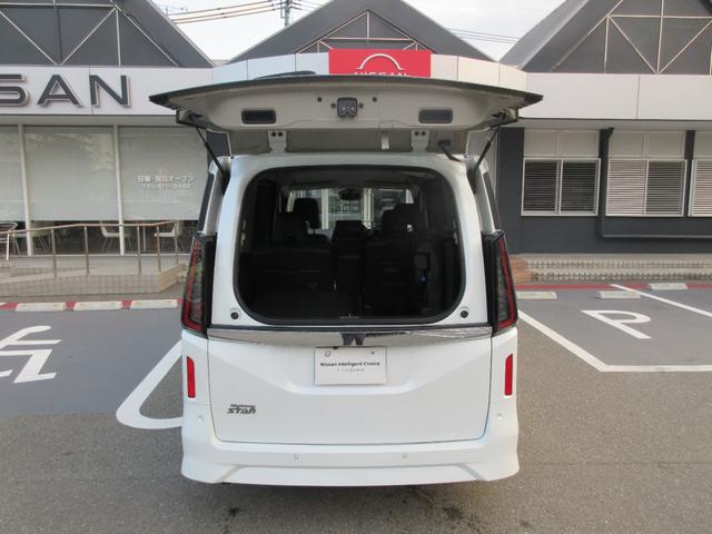 セレナ 2.0 ハイウェイスターV W電動スライド レーダークルコン レーンアシスト LEDランプ ワンオーナー車 盗難防止システム カーテンエアバッグ アルミホイール キーフリー 記録簿 エアコン ABS パワーウィンドウ(36枚目)