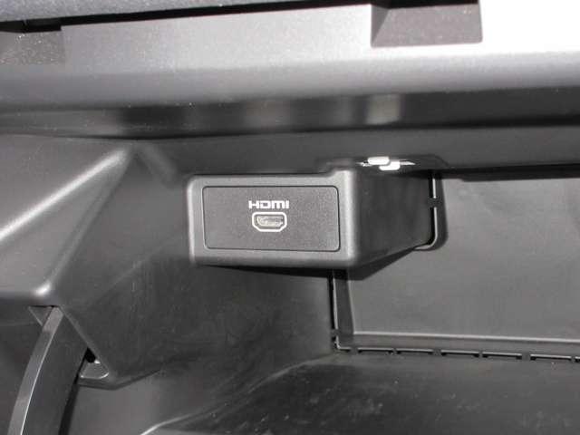 リーフ Ｘ　Ｖセレクション　レーダークルコン　３６０°カメラ　踏み間違い防止装置　ＬＥＤランプ　セキュリティ　１オーナー　ＥＴＣ　インテリキー　レーンキープアシスト　サイドエアバッグ　パワーウィンドウ　ＡＢＳ　メモリ－ナビ　ＡＷ（14枚目）