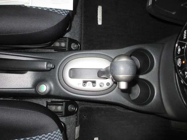 ノート 1.2 X DIG-S エマージェンシブレーキ アイドリングストップ機能 左右エアバック AAC スマキー バックカメラ付き ETC 整備記録簿 パワーウィンドウ ABS キーフリー 1オーナー ナビTV パワーステアリング(16枚目)