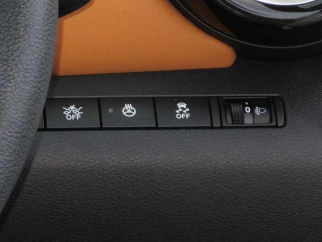 キックス １．２　Ｘ　ツートーン　インテリアエディション　オートクルーズ　エマージェンシーＢ　セキュリティ　アラウンドモニター　Ｒカメラ　ＬＥＤ　ワンオーナ　エアコン　ドラレコ　スマートキー　記録簿　ＥＴＣ　メモリーナビ　サイドエアバック　ＡＷ　キーレス（12枚目）