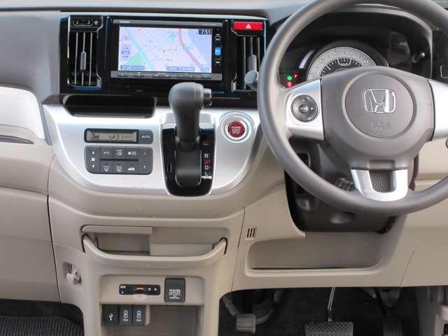 Ｎ－ＷＧＮ ６６０　Ｇ　ＳＳパッケージ　アルミホイール　追突防止　リヤカメラ　パワステ　セキュリティアラーム　オートエアコン　ナビ　スマートキー　キーフリーシステム　ＳＲＳ　パワーウインドウ　ＡＢＳ　メモリーナビ　助手席エアバッグ（4枚目）