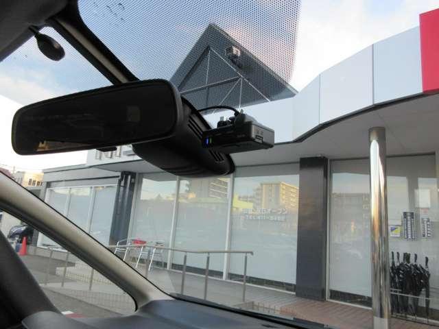 セレナ ２．０　ハイウェイスター　ＶセレクションＩＩ　全周囲モニタ　インテリキー　ＬＥＤライト　ＥＴＣ車載器　オートクルーズコントロール　サイドエアバッグ　記録簿　ドライブレコーダー　メモリ－ナビ　アルミ　ＴＶナビ　エアバック　ＡＢＳ　Ｗエアバッグ（15枚目）