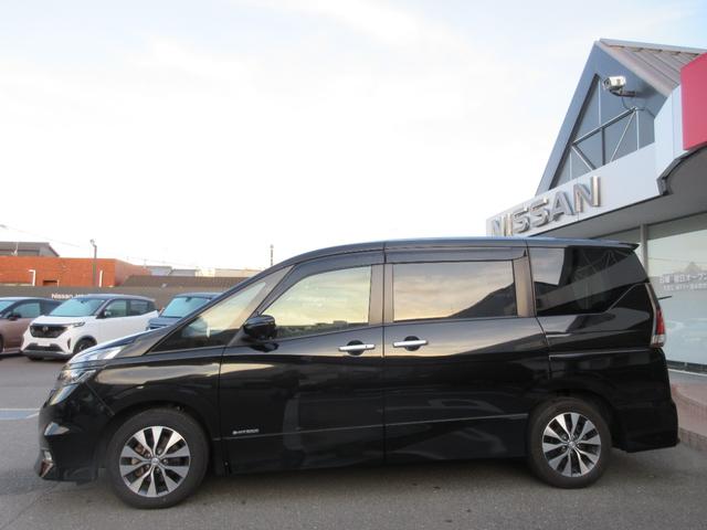 セレナ ２．０　ハイウェイスター　ＶセレクションＩＩ　全周囲モニタ　インテリキー　ＬＥＤライト　ＥＴＣ車載器　オートクルーズコントロール　サイドエアバッグ　記録簿　ドライブレコーダー　メモリ－ナビ　アルミ　ＴＶナビ　エアバック　ＡＢＳ　Ｗエアバッグ（28枚目）