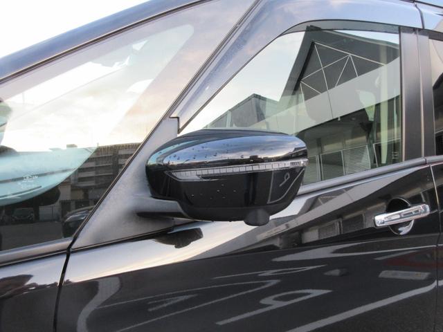 セレナ ２．０　ハイウェイスター　ＶセレクションＩＩ　全周囲モニタ　インテリキー　ＬＥＤライト　ＥＴＣ車載器　オートクルーズコントロール　サイドエアバッグ　記録簿　ドライブレコーダー　メモリ－ナビ　アルミ　ＴＶナビ　エアバック　ＡＢＳ　Ｗエアバッグ（30枚目）