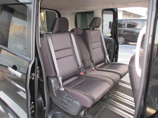セレナ ２．０　ハイウェイスター　ＶセレクションＩＩ　全周囲モニタ　インテリキー　ＬＥＤライト　ＥＴＣ車載器　オートクルーズコントロール　サイドエアバッグ　記録簿　ドライブレコーダー　メモリ－ナビ　アルミ　ＴＶナビ　エアバック　ＡＢＳ　Ｗエアバッグ（39枚目）