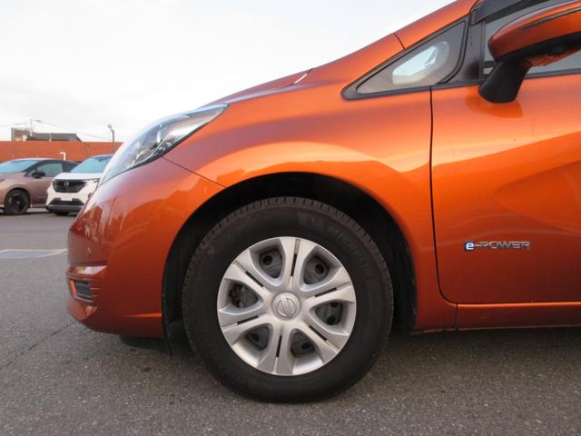 ノート １．２　ｅ－ＰＯＷＥＲ　Ｘ　３６０°カメラ　記録簿付　運転席助手席エアバック　レーンキープ　ＡＵＴＯエアコン　１オーナー　ナビＴＶ　運転席エアバッグ　キーレスエントリー　ドラレコ　ＥＴＣ車載器　パワーウィンドウ　パワステ　ＡＢＳ（26枚目）