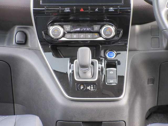 �e�����i�̑���r�v�͑��삵�₷���܂Ƃ܂��Ă��܂��B