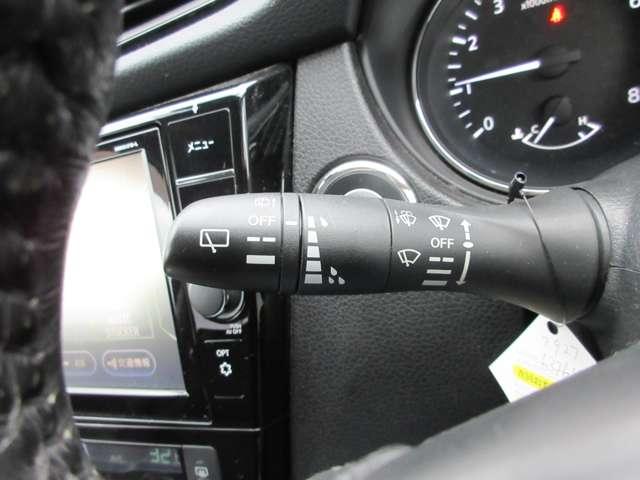 �e�����i�̑���r�v�͑��삵�₷���܂Ƃ܂��Ă��܂��B