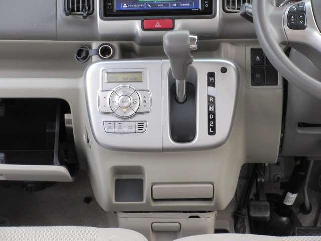 ＮＶ１００クリッパーリオ ６６０　Ｇ　ハイルーフ　ブレーキサポート　バックモニター　１オ－ナ－　レーンキープアシスト　スマートキ　盗難防止装置　ＥＴＣ付き　キーフリーシステム　エアコン　記録簿　ドラレコ　助手席エアバッグ　ワンセグＴＶ　アルミホイール（8枚目）