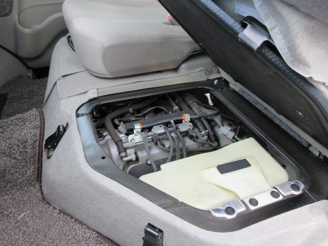 ＮＶ１００クリッパーリオ ６６０　Ｇ　ハイルーフ　ブレーキサポート　バックモニター　１オ－ナ－　レーンキープアシスト　スマートキ　盗難防止装置　ＥＴＣ付き　キーフリーシステム　エアコン　記録簿　ドラレコ　助手席エアバッグ　ワンセグＴＶ　アルミホイール（36枚目）