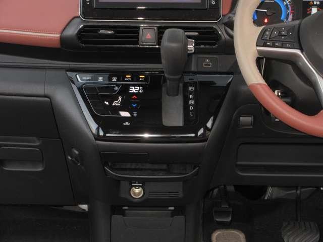 デイズ ６６０　ボレロ　全周囲モニター　メモリーナビ　１オーナー　車線逸脱警報　ドライブレコーダー　フルオートエアコン　スマートキー　Ｗエアバック　アイドリングストップ　衝突回避支援（8枚目）