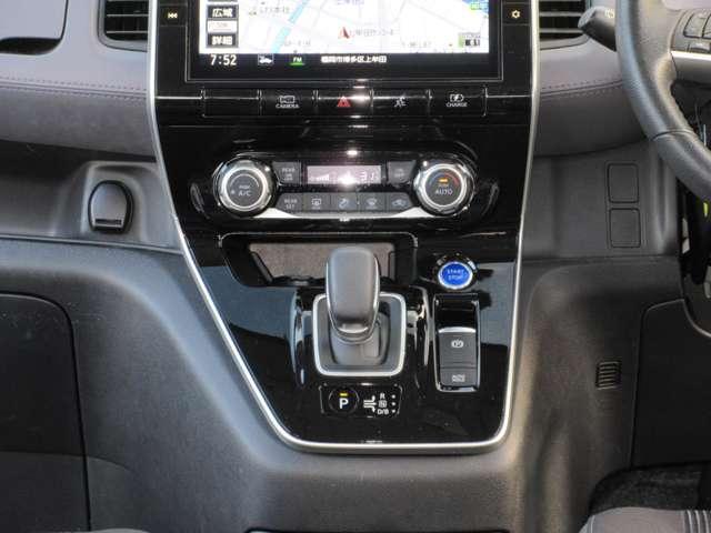 �e�����i�̑���r�v�͑��삵�₷���܂Ƃ܂��Ă��܂��B