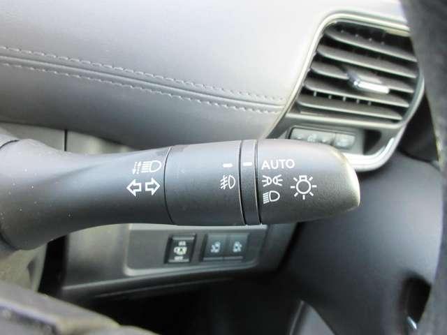 �e�����i�̑���r�v�͑��삵�₷���܂Ƃ܂��Ă��܂��B