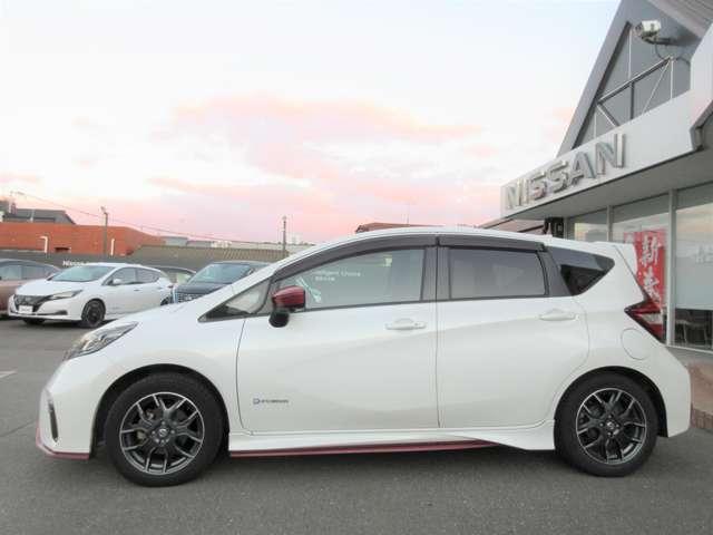 ノート １．２　ｅ－ＰＯＷＥＲ　ＮＩＳＭＯ　ＬＥＤランプ　ワンオーナー車　Ｂカメラ　メモリーナビ付き　レーンアシスト　フルオートエアコン　スマートキープッシュスタート　Ｗエアバッグ　アルミ　キーフリー　ドラレコ　記録簿　サイドカメラ　エアバック（25枚目）