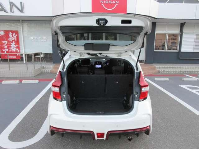 ノート １．２　ｅ－ＰＯＷＥＲ　ＮＩＳＭＯ　ＬＥＤランプ　ワンオーナー車　Ｂカメラ　メモリーナビ付き　レーンアシスト　フルオートエアコン　スマートキープッシュスタート　Ｗエアバッグ　アルミ　キーフリー　ドラレコ　記録簿　サイドカメラ　エアバック（40枚目）